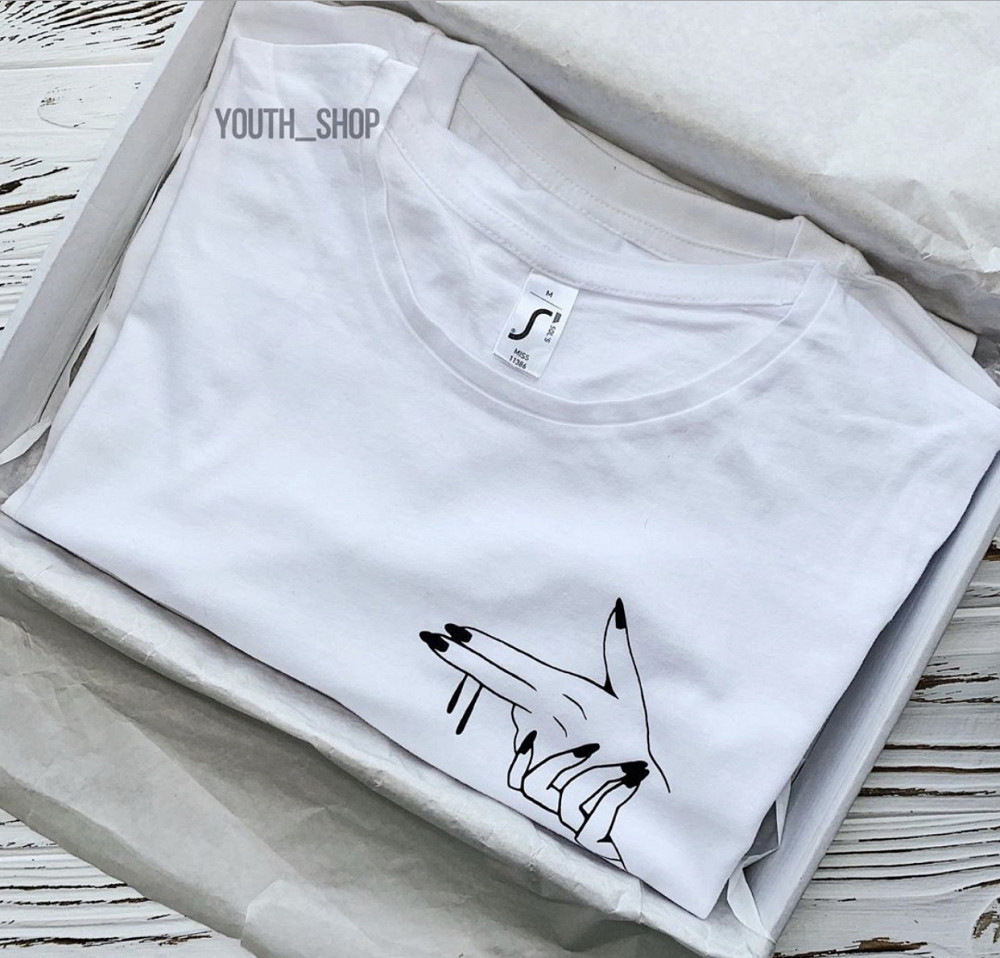 Женская футболка с прикольным принтом Черновцы - изображение 1