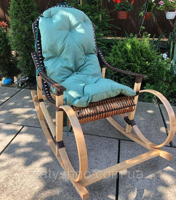 Кресло качалка ротанг с голубой подушкой Киев - изображение 1
