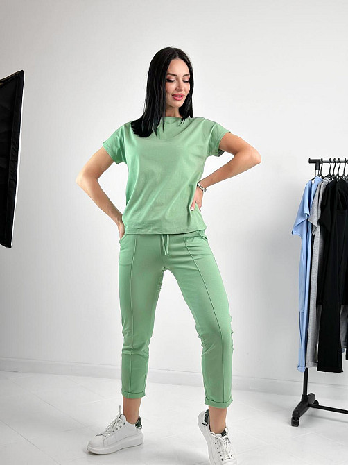 Летний прогулочный костюм трикотажный 