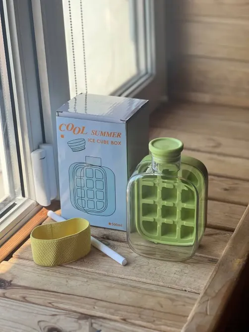 Лоток для льда с крышкой Curling LY-942 – герметичный контейнер-форма Коломыя - изображение 1