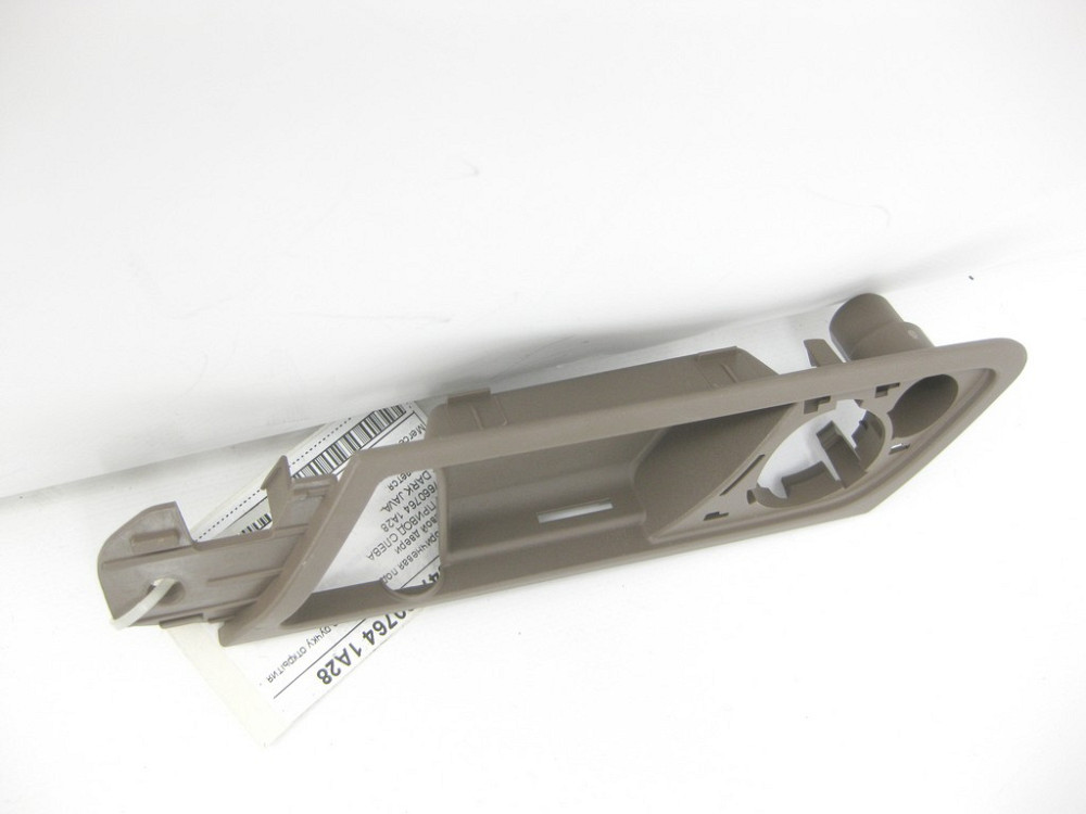 Mercedes-Benz  A1647660764 1A28 Накладка коричнева на внутрішній ручці відкриття задніх лівих дверей ML W164 GL X164 Одеса - фото 3