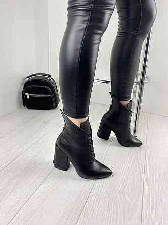 Жіночі черевики TWO STEPS чорні натуральна шкіра каблук 9.5см 37р. (2738) Коломыя