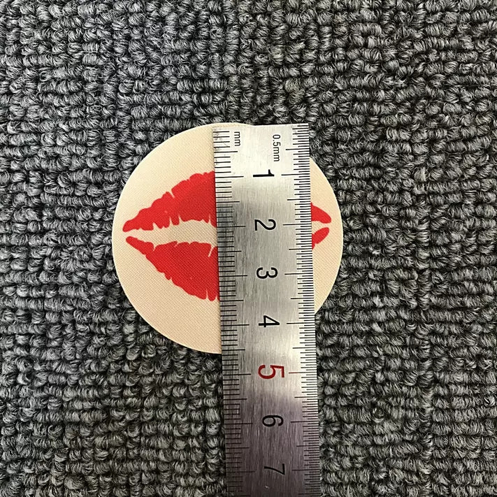 Наклейки на груди Губки, колір різнобарвний - розмір 4,5 см Київ - фото 3