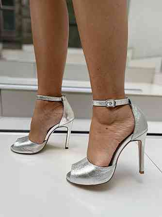 Nivelle Босоніжки жіночі NIVELLE 1794/10503-10512 срібні (літо, шкіра натуральна) (3677) Коломия