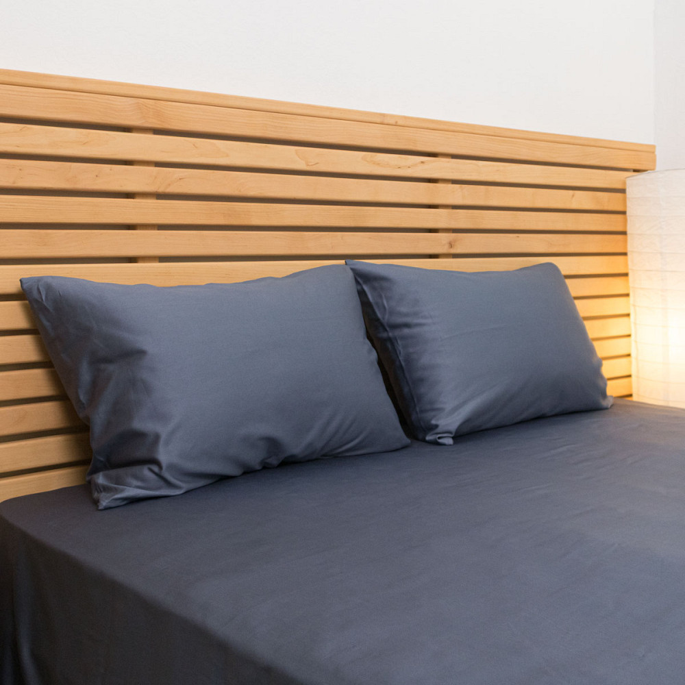 Cемейный комплект постельного белья Сатин Гладкий 135 г/м2 YouStar (Серый) 2 х 70х70 Сумы - изображение 3