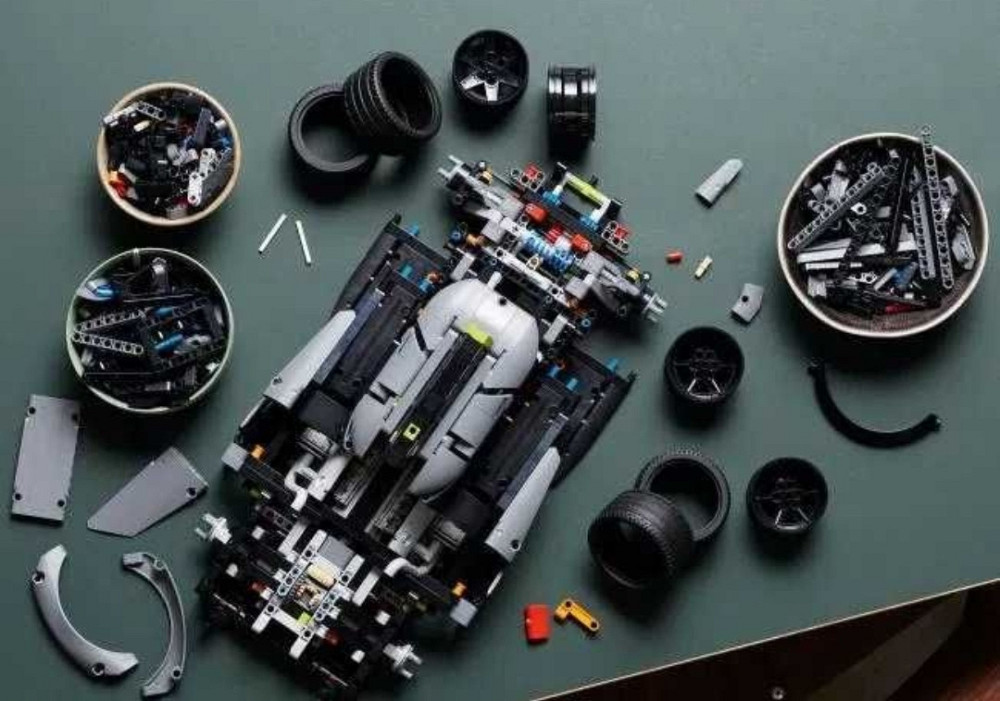 Конструктор Peugeot 9X8 Hybrid Hypercar (42156) сумісний з lego. Харків - фото 2