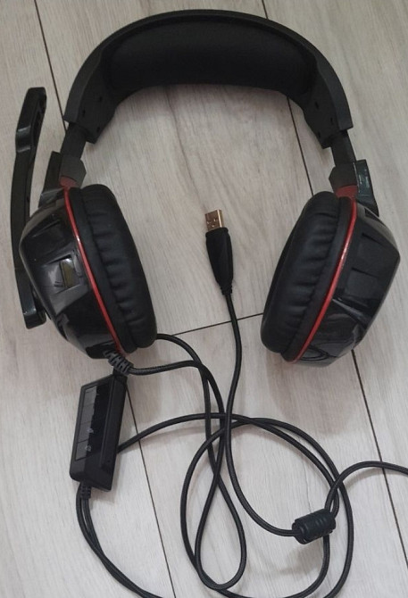 Навушники Real-El GDX-7800 Black-Red 7.1 Virtual ( наушники подсветка) Харків - фото 1