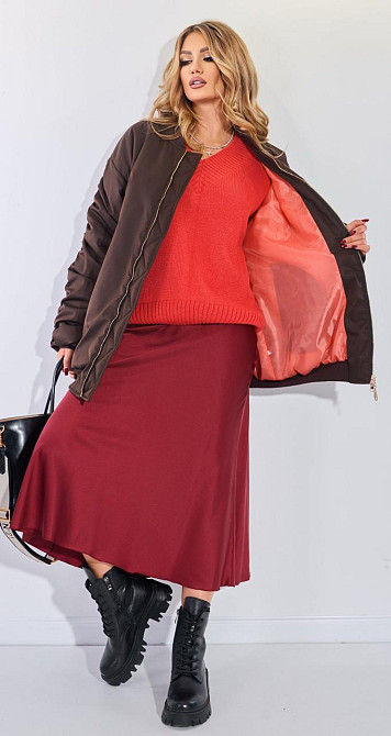 Об'ємний утеплений бомбер (42) Київ - фото 9