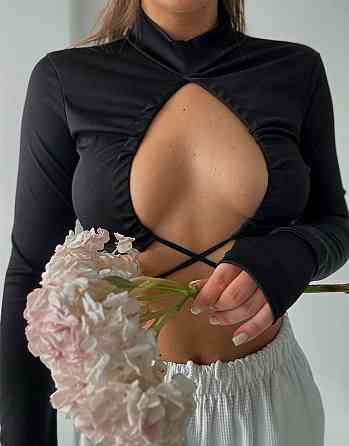 Жіночий романтичний  кроп топ з зав'язками мікродайвінг Одеса