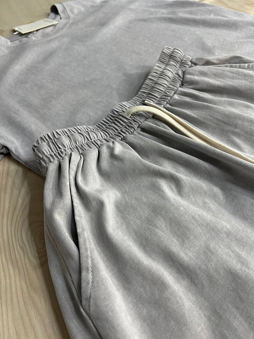 Костюм женский De Red 6726 тай-дай футболка с шортами хлопок оверсайз, светло-серый, one size Киев - изображение 15