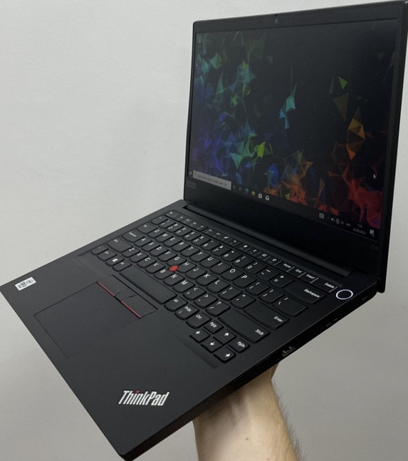 Ультрабук Lenovo ThinkPad E14 IPS i5 4 ядра / 8gb ddr4 / SSD. Харьков - изображение 3