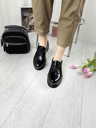 Liya Туфлі жіночі LIYA 505 чорні (весна-осінь, шкіра лакована) (3033) Коломыя