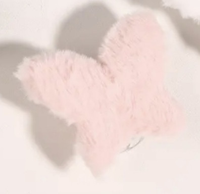 Шпилька крабік із хутра "Метелик" Персиковий Сміла - фото 1