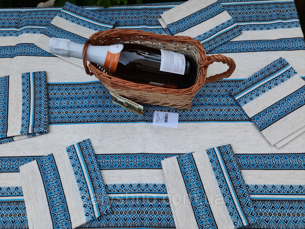 Скатерть вышитая в украинском стиле синяя Киев - изображение 10