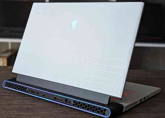 Ноутбук: DELL Alienware M15/300Hz./ i7-10870H / 16Gb/ 1TB SSD/ RTX 3070. Киев