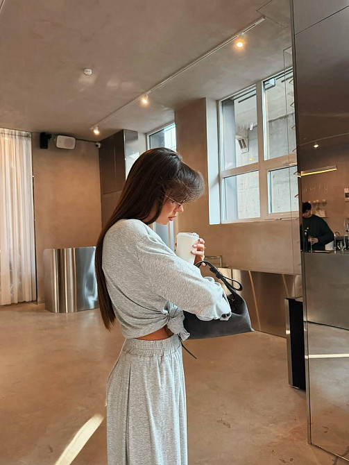 Женский стильный повседневный костюм из натуральной вискозы с плечиками. Меланж, 42/44 Одесса - изображение 3