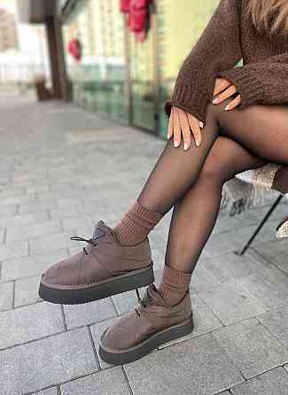 ITTS Угги жіночі ITTS шоколадні плащівка з натуральним мехом висота подошви 4/5 см розмір 38 41 Коломыя