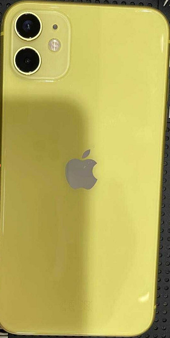 Айфон: Apple iPhone 11 Pro 256Gb. Yellow Київ - фото 1