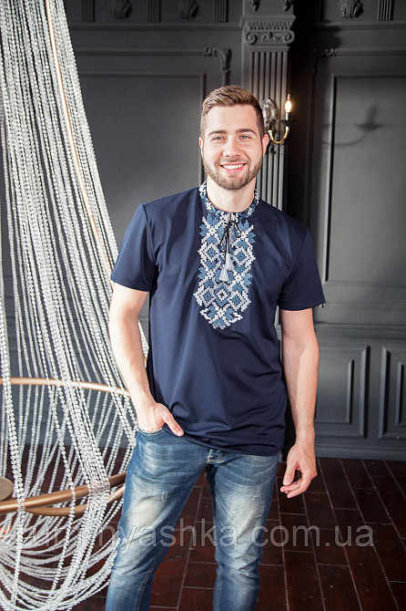 Мужская вышиванка с коротким рукавом футболка вышиванка Непобедимые Кривой Рог - изображение 2