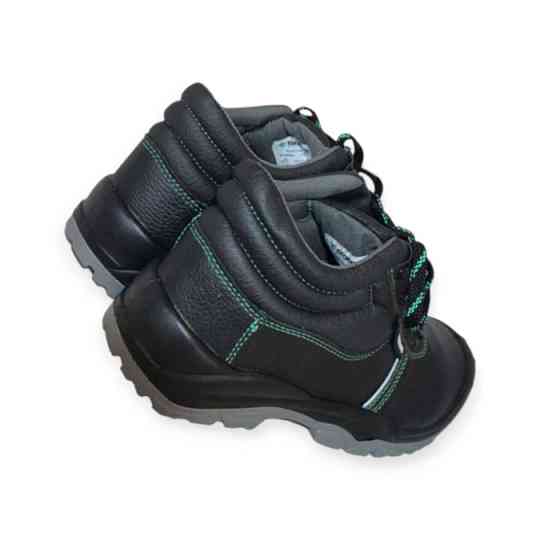 Черевики Boston Light захисні, нар. 40 шкіра, антиковзкі, легкі, підкладка поліестер Мукачево