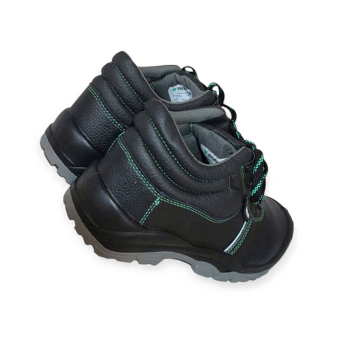 Черевики Boston Light захисні, нар. 40 шкіра, антиковзкі, легкі, підкладка поліестер Мукачево - фото 1