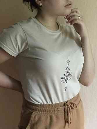 Женская футболка 100% хлопок с абстрактным принтом Черновцы