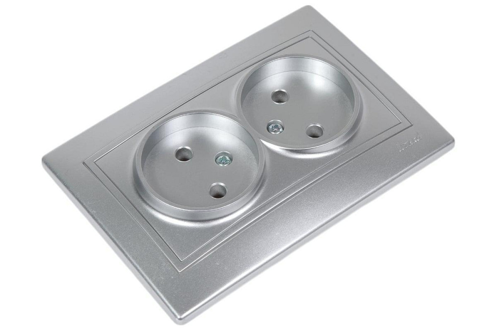 MIRA Розетка подвійна без заземлення метал сірий зі вставкою  Lezard Харків - фото 1