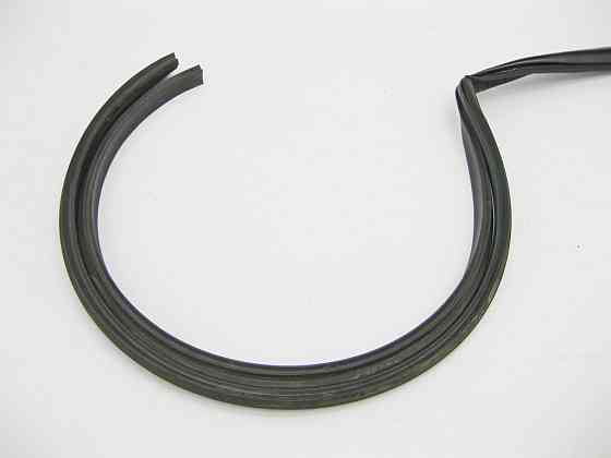 Mercedes-Benz  A2206904098 Ущільнювач над правими дверима long S-Class W220 Одеса