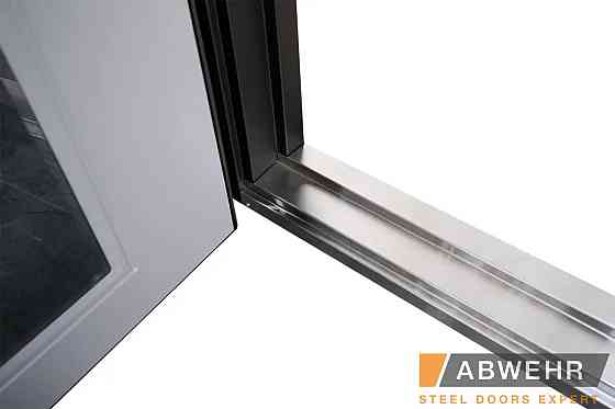 Двері вхідні квартировані. 3-х контурні, модель 583/544 SELENA Київ