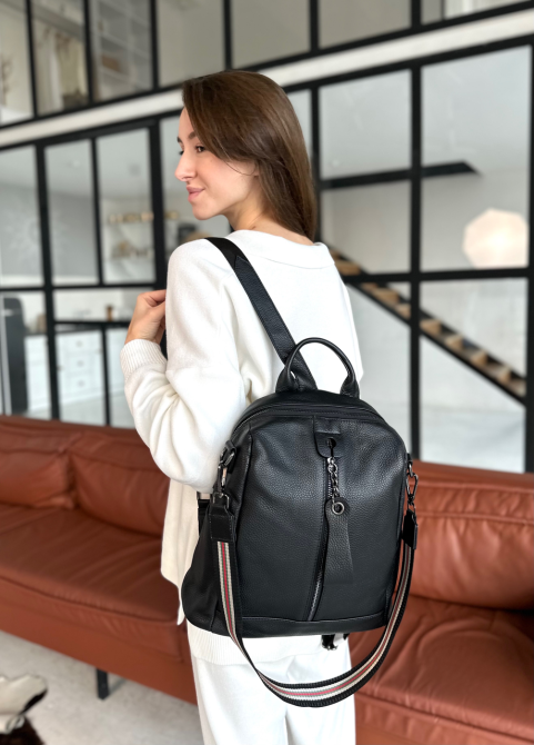 Шкіряний жіночий молодіжний рюкзак 23х30х13, сумка наплічна на кожен день, чорна Київ - фото 19