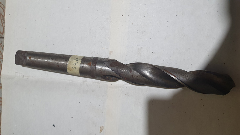 Сверло с коническим хвостовиком 34.0 мм. Р6М5. СССР. Харьков - изображение 1