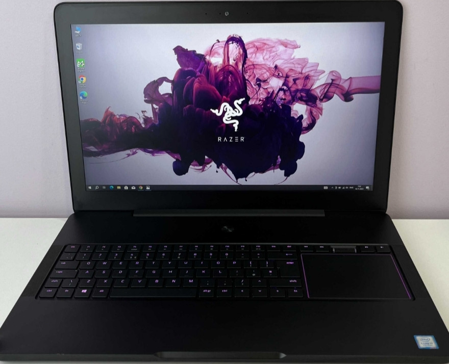 Ноутбук Razer Blade Pro 17 120Hz GTX 1060 i7-7700 HQ SSD 512Gb RAM 16Gb Київ - фото 1