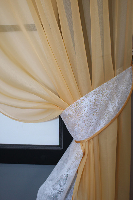 Кухонный комплект VR-Textil № 085к шторки с ламбрекеном золотистый с белым 280х170 см (52-0828) Киев - изображение 3