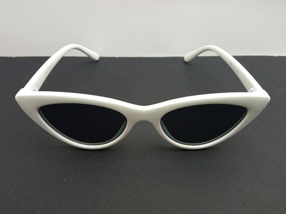 Сонцезахисні окуляри "Котяче око" Луцьк - фото 1