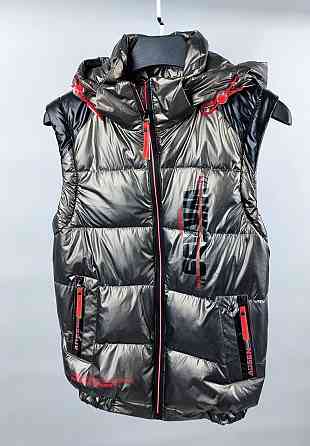 Демисезонная куртка - жилетка под резинку на мальчика 134 Николаев