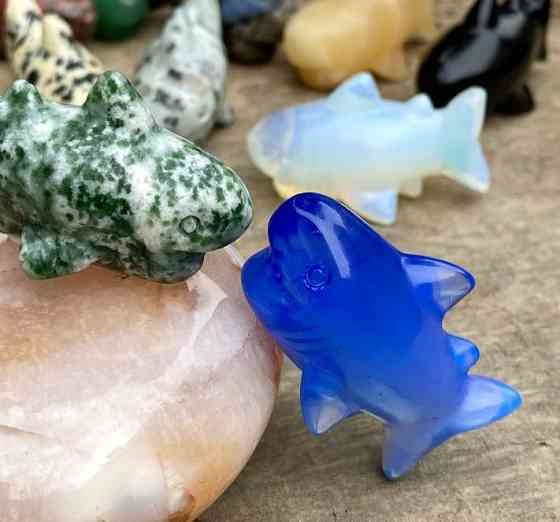 Фігурка акула з блакитного опалу, декоративна, 1 шт Київ