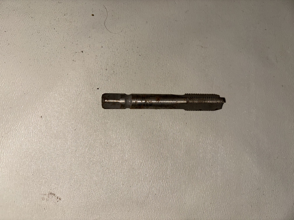 Метчик машинно-ручной М14х1.1. СССР. Харьков - изображение 1