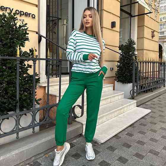 Демісезонний костюм в смужку "Delight" оптом | Норма Київ