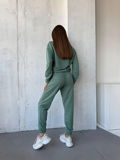 Женский повседневный костюм двойка: кофта и брюки двухнитка-петля Оливка, 50/52 Одесса - изображение 7