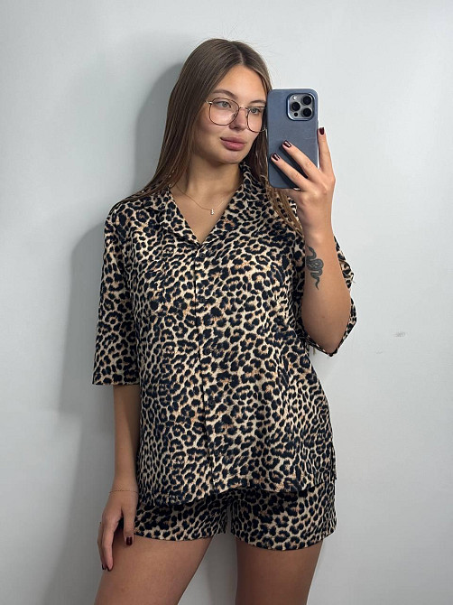 Женский летний костюм из штапель-шёлка в ярком принте Леопард M-L Харьков - изображение 2