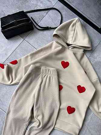 Женский теплый прогулочный костюм двойка с сердечками трехнить на флисе + ангора рубчик Беж, 46/48 Одесса