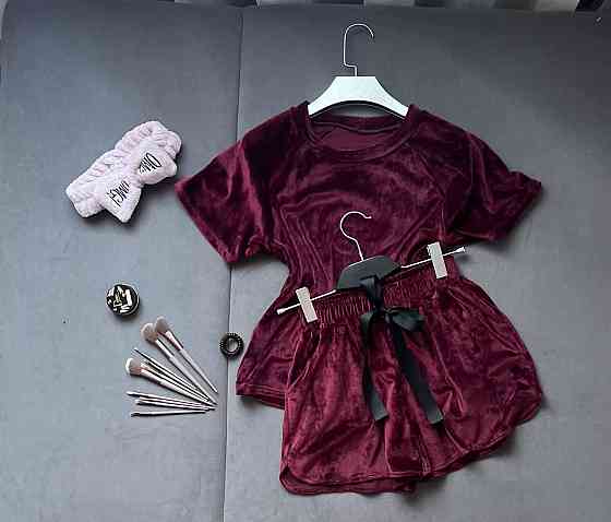 Жіночий стильний приємний костюм піжама велюр спорт Бордо, 50/52 Одеса