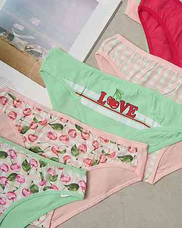 Набір жіночих трусиків тижневика 7 шт Nicoletta 713129 S Київ