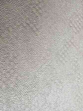 Шпалери вінілові на флізелін GranDeco Dorina A45601 метрові однотонні абстракція світло сірі з сріблом Київ