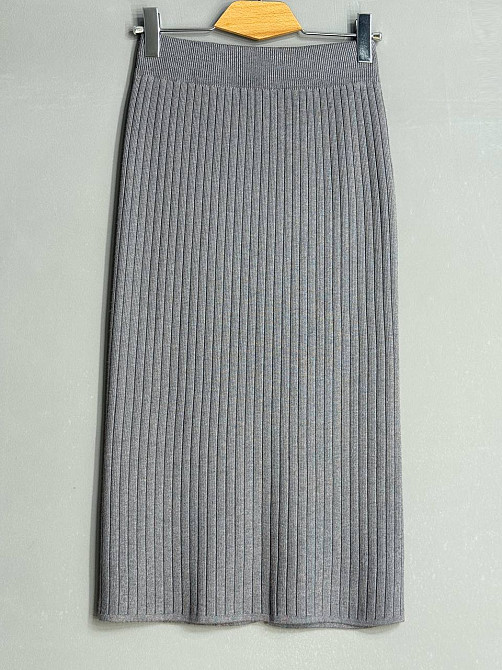 Спідниця жіноча My fashion 478-123-70 в'язана в рубчик середньої довжини з розрізом , сірий, one size Київ - фото 2