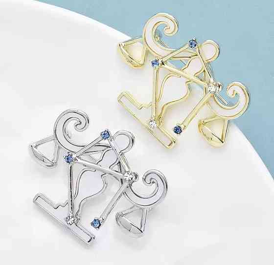 Брошка знак зодіаку "Терези" Сріблястий Сміла