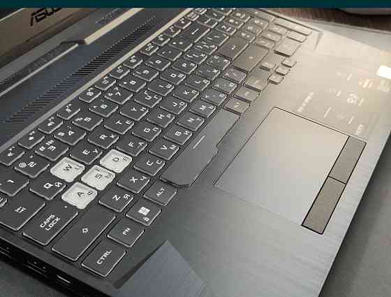 Ноутбук: ASUS TUF i5-10300 DTX 1650 16/512Gb. Київ