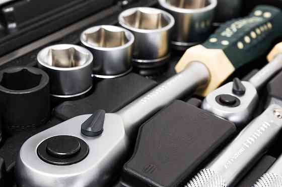 Набір інструментів 82+6пр. 1/2" 1/4" 6-гранна+гол.-бита 1/4":T40; біти 5/16":М8101214; головки 1 Одеса