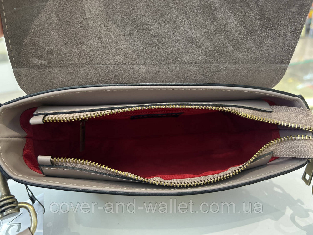 Женская сумка кросс-боди в стиле селин из гладкой кожи черного цвета Virginia Conti Киев - изображение 11