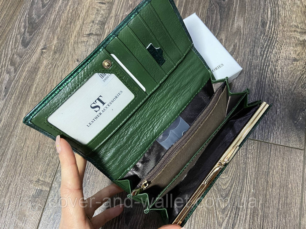 Зелений лаковий жіночий гаманець з блоком для карток ST Leather (S9001A) Green Київ - фото 10